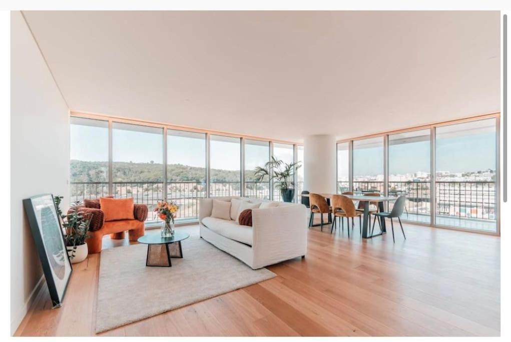 High End Urban Retreat * Lisboa